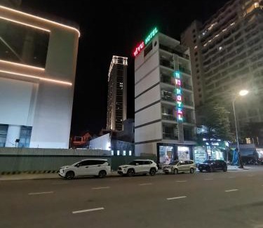 Quy Nhon Hotel | Hotel Vi-vu nhìn ra biển