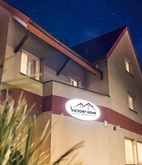 Wlochy Hotel | Hotel Victory Home