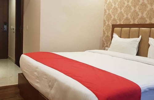 Varanasi Hotel | Hotel Vikram Palace