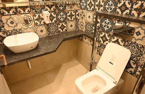 Varanasi Hotel | Hotel Vikram Palace