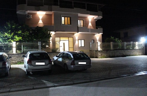 Berat Casa | Hotel Vila Maledhi