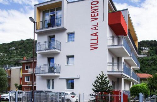 Torbole sul Garda Hotel | Hotel Villa Al Vento