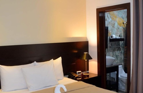 San Salvador Hotel | Hotel Villa Florencia Zona Rosa