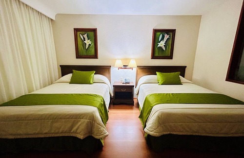 Córdoba Hotel | Hotel Villa Florida Córdoba