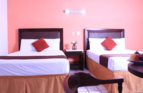 Centro comercial Shopping Centro Pinda Hotel | Hotel Villa las Rosas