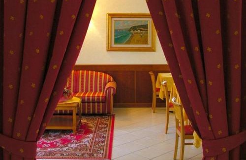 Malcesine Hotel | Hotel Villa Nadia