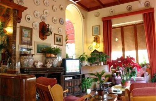 Marina di Puolo Hotel | Hotel Villa Pina Antico Francischiello