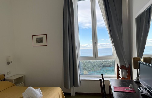 Marina di Puolo Hotel | Hotel Villa Pina Antico Francischiello