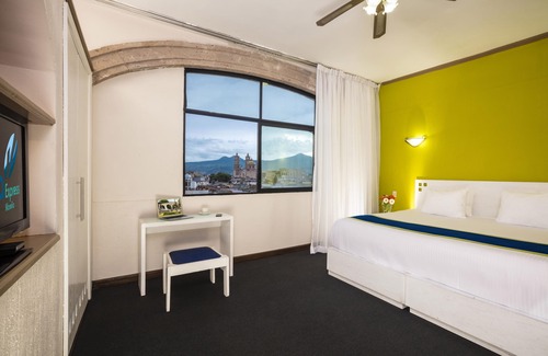 Centro histórico Hotel | Hotel Vista Express Morelia By Arriva Hospitality Group