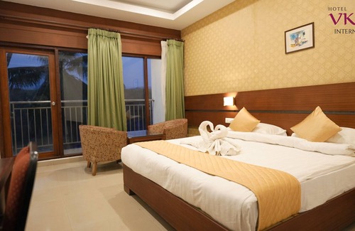 Kuttampuzha Complejo | HOTEL VKJ INTERNATIONAL