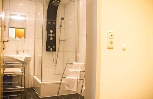 Schwandorf Cama Y Desayuno | Hotel Waldlust B & B