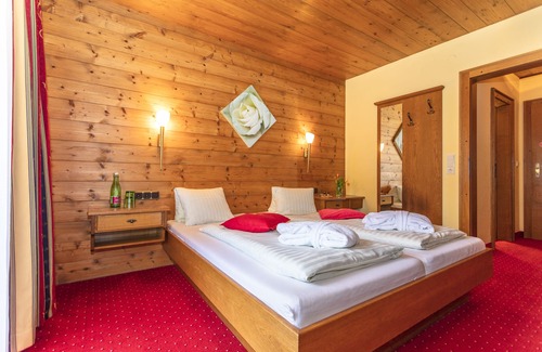 Werfenweng Hotel | Hotel Wenger Alpenhof