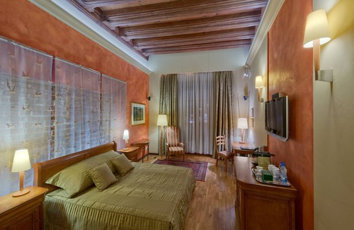 Old Town Hotel | Hotel Wentzl
