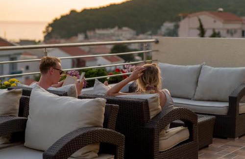 Petrovac Hotel | Hotel WGrand