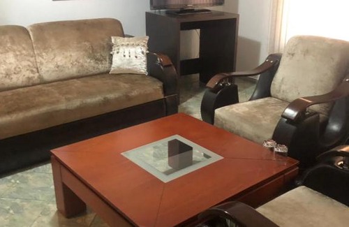 Dalgopo Hotel | Hotel White House