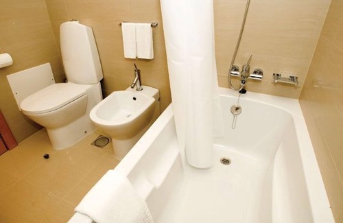 Machico Hotel | Hotel White Waters