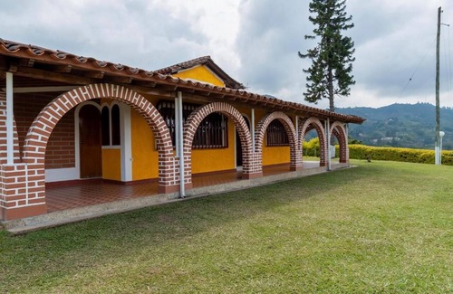 El Penol Hotel | HOTEL CON PISCINA EN GUATAPE