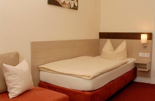 Lennep Hotel | Hotel Wuppertaler Hof