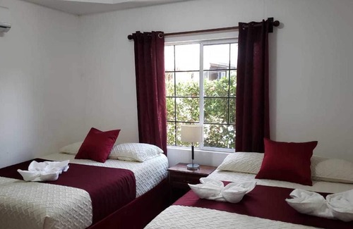 Tela Hotel | Hotel y Cabañas Playa Caribe