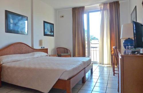 Marciana Marina Hotel | Hotel Yacht Club