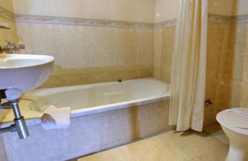 Jhansi Hotel | Hotel Yatrik
