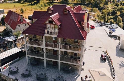 Shale Hotel | Hotel Zallina