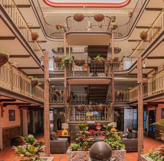 Ciudad Guzmán Hotel | HOTEL ZAPOTLAN