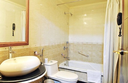 Varanasi Hotel | Hotel Zeeras