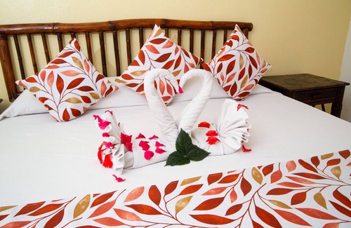 Playa la Madera Hotel | Hotel Zihua Caracol