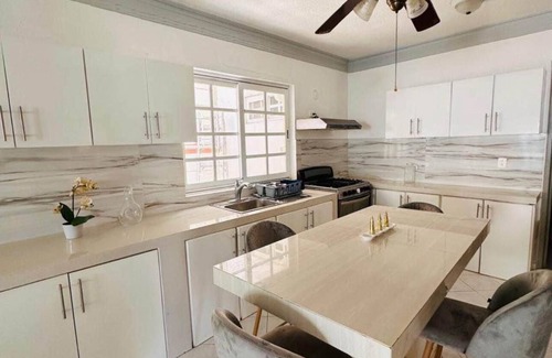 La Isla Casa | Hotel Zone Beach Villa