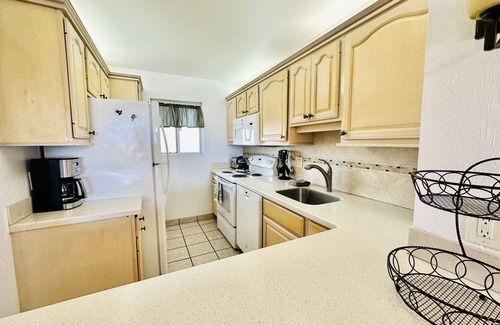 Kihei Condominio | Hotel-zoned! Oceanfront Paradise - Menehune Shores 524