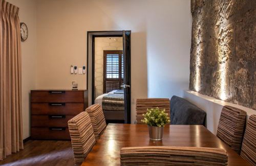 Centro de Monterrey Hotel | Hoteles ANTIGUA - SANTA LUCIA MTY