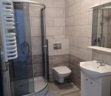 Ustronie Morskie Cama Y Desayuno | Hotelik Neptun