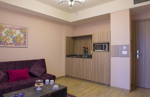 Jounieh Apartamento | HOtello Guest Suites