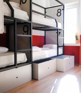 Trieste Old Town Hostal | Hotello Trieste