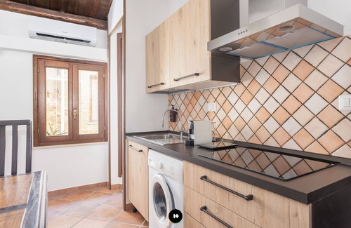 Sassari Apartamento | Hotels Too - Home Amsicora, in the alleys of the historic center of Sassari