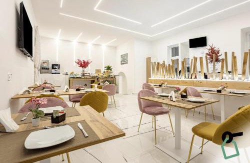 Naples City Centre Apartamento | Hotiday Room Collection - Napoli Sant'Arcangelo