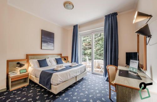 Carciano Hotel | Hotiday Room Collection - Stresa