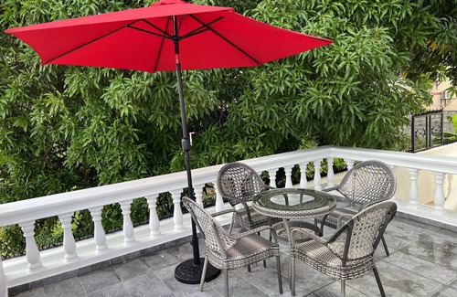 Santiago Province Casa | House 5 mins from Monument with free parking