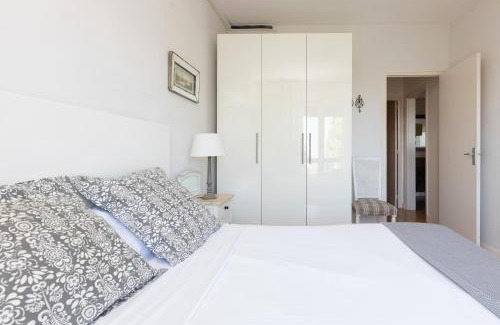 El Baix Guinardo Apartamento | Housalia Guell Gaudi