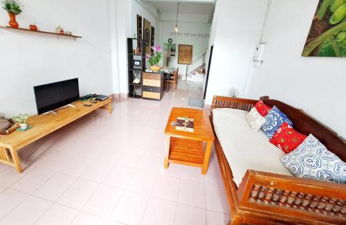 Hat Yai Casa | house 1 for 6 paxs whole house 3 beds