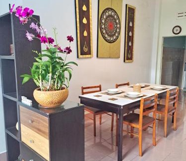 Hat Yai Casa | house 1 for 6 paxs whole house 3 beds