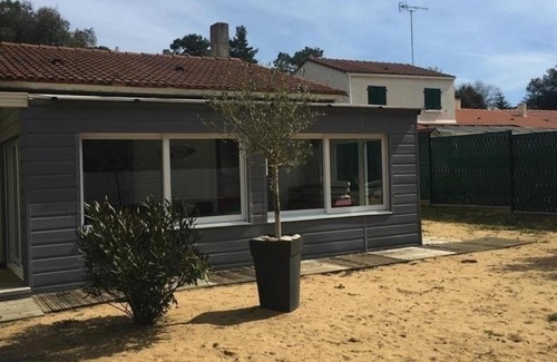 Longeville-sur-Mer Casa | HOUSE 11 personnes Location Maison Longeville-sur-Mer, 6 pièces, 11 personnes.