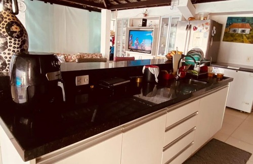 Vilas do Atlantico Casa | House 15 minutes from Salvador Airport and 30 SECONDS from the beach!