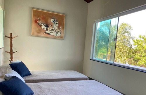 Parafuso Casa | House 150 m from the beach. Listen to the sea from the balcony!
