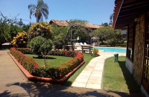 Porto Belo Casa | Casa de 2 dormitorios (1 en suite) condominio Manguinhos pisos dobles