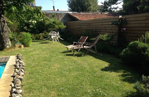 Nansouty-Saint-Genes Casa | House 200 M2 with garden and pool in Bordeaux
