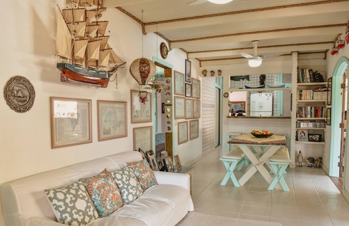 Itaguassu Casa | Casa 3 suites c aire acondicionado y TV, barbacoa para 3 coches a 200m de la playa.