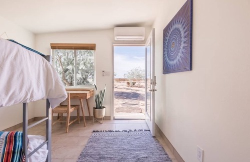 Wonder Valley Casa | * Aguas termales privadas * ¡Perfecto para grupos! Tamarisk House 4 hab / 4 ba