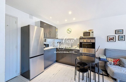 Le Lavandou Chalet De Esquí | House 5 persons residence with swimming pool and beach access at 50m